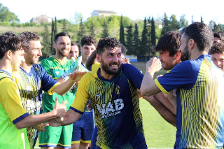 Marilungo dice addio al calcio giocato, Montegranaro lo celebra